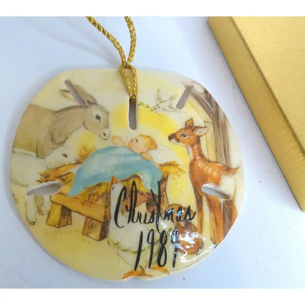 Vintage 1989 Sand Dollar Nativity Christmas Ornament Box Legend Beach Sea Craft